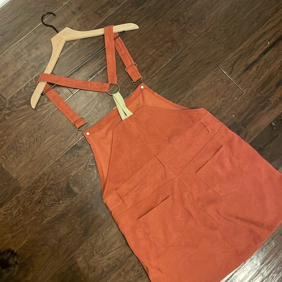 Rust-colored Entro Corduroy Jumper - Picture 3 of 4